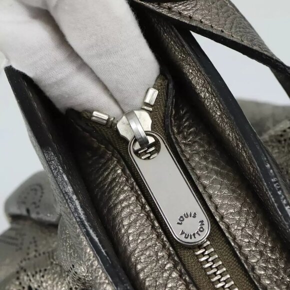 LOUIS VUITTON Monogram Mahina XS Shoulder Bag Bronze M95717 LV Auth yk16691 - Picture 13 of 16